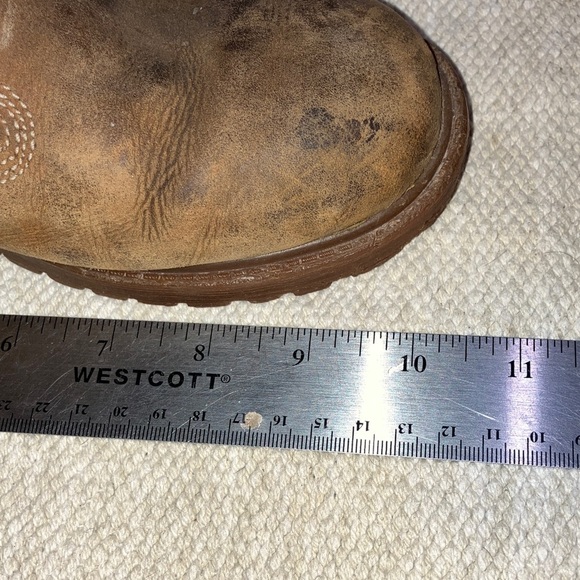 Timberland boys / girls size 5 1/2 Rustic Brown Leather Boots - FAIR condition - Picture 15 of 15